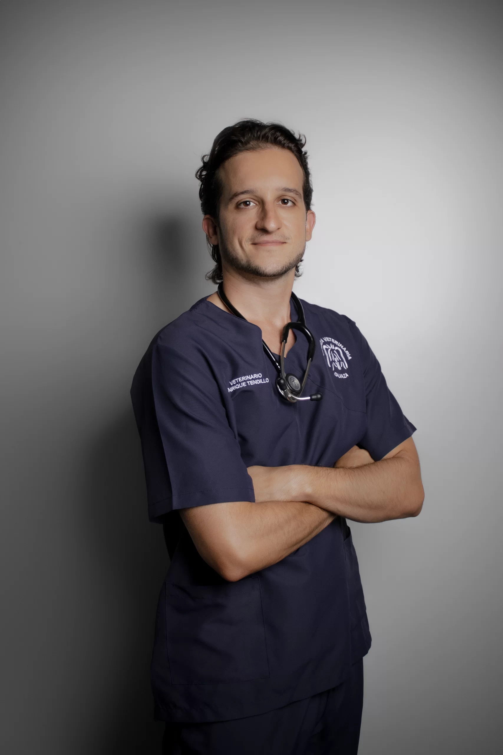 veterinario-clinica-veterinaria-guaza-enrique